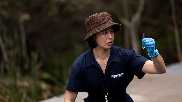 Deadloch Season 2 Review (2026): A Brilliant Return of Crime-Comedy Gold 1 Deadloch Season 2 Review