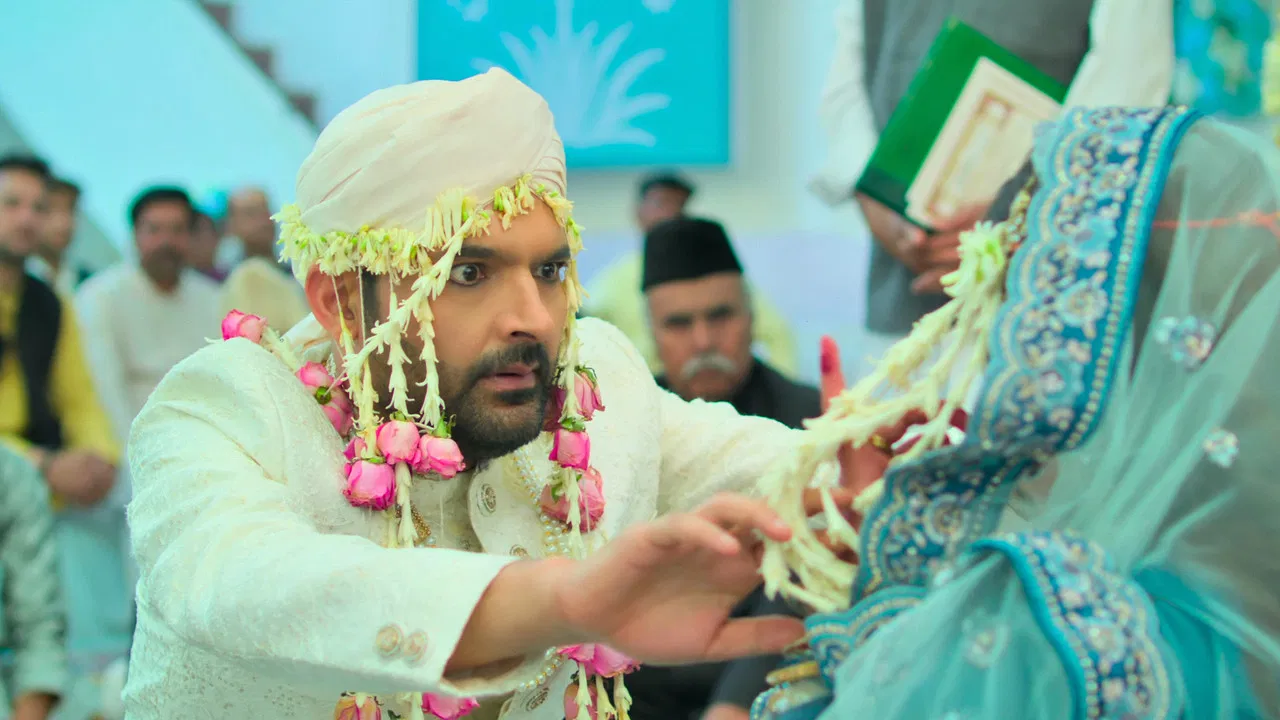 Kis Kisko Pyaar Karoon 2 Review (2025): Kapil Sharma Returns With a Massy, 90s-Style Comedy Riot 1 Kis Kisko Pyaar Karoon 2 Review