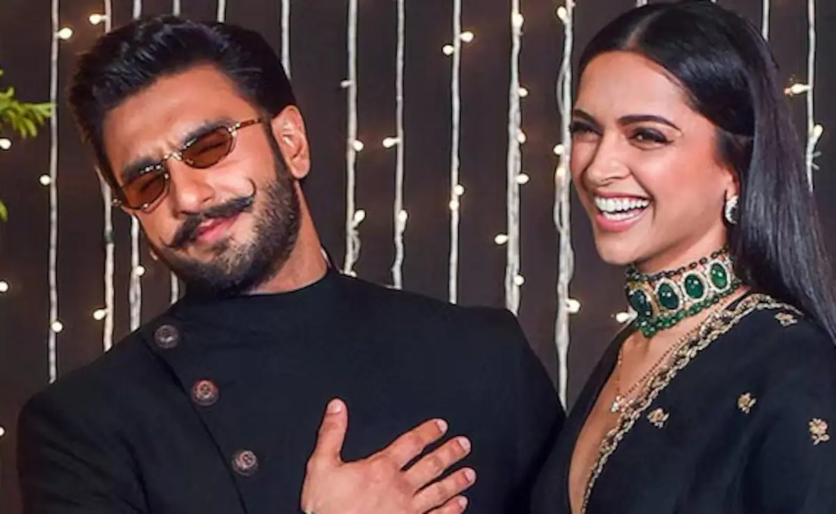 Deepika and Ranveer Announce Second Pregnancy with Heartwarming Post 1 Deepika and Ranveer Announce Second Pregnancy