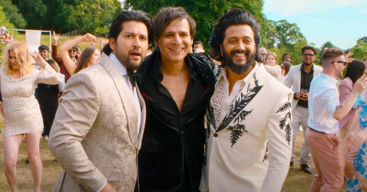 Mastiii 4 box office collection day 3: Weekend Score 27.97% higher than the first installment Masti (2004) 1 Mastiii 4 box office collection day 3