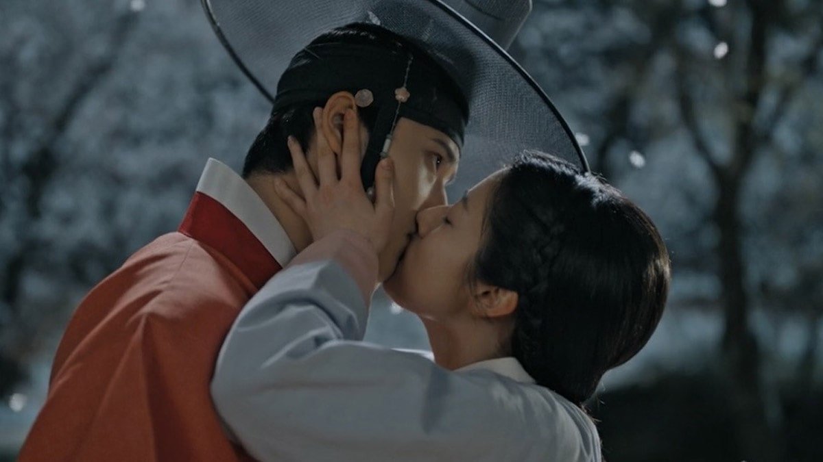 To My Beloved Thief Episode 1 Review (2026): A Promising Folklore Tale That Stumbles at the Start 1 To My Beloved Thief Episode 1 Review