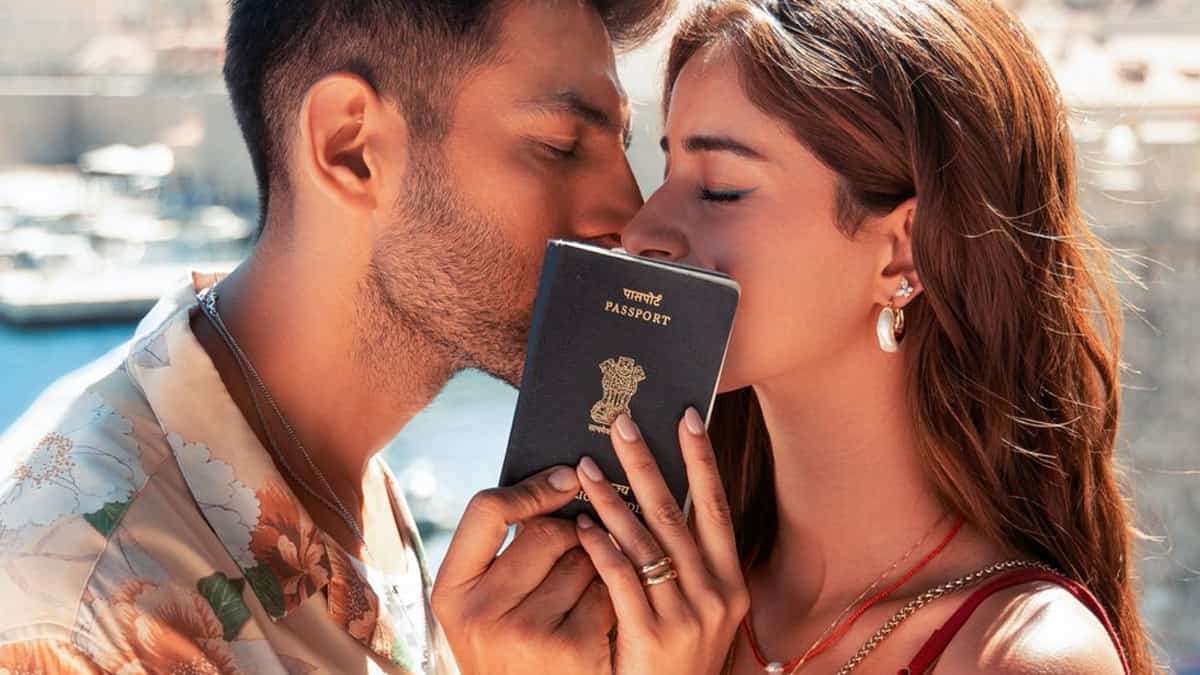 Tu Meri Main Tera Main Tera Tu Meri Day Wise Box Office Collection Report (2025): Worldwide Gross, Budget & Box Office Verdict 1 Tu Meri Main Tera Main Tera Tu Meri Day Wise Box Office Collection