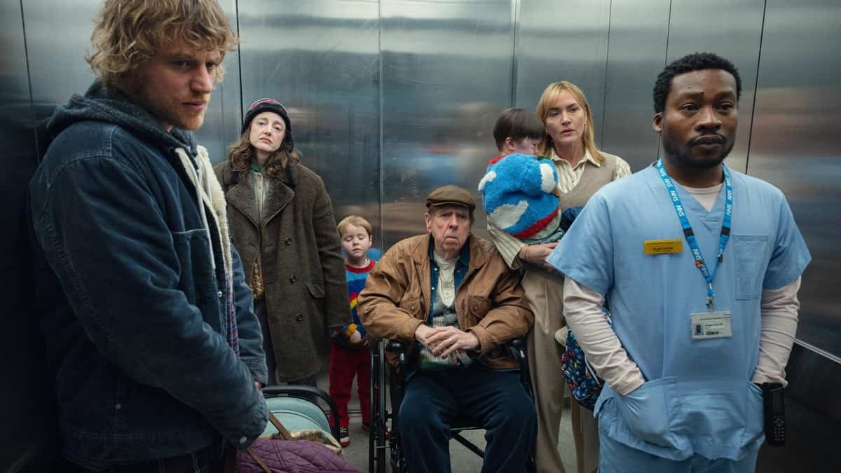 'Goodbye June' Movie Review (2025): Netflix's A Poignant Family Drama That Plays It Safe 2 'Goodbye June' Movie Review